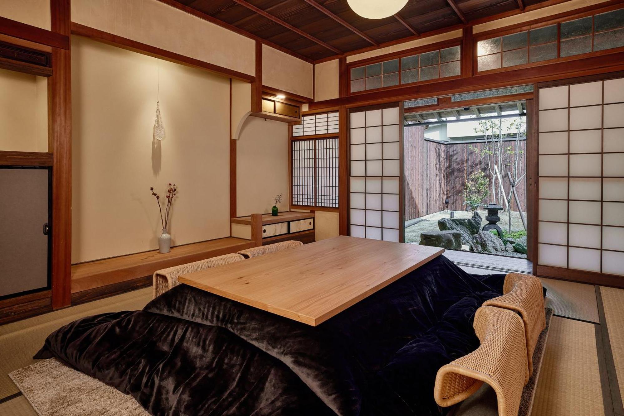 Nipponia Hotel Ozu Castle Town Exterior photo