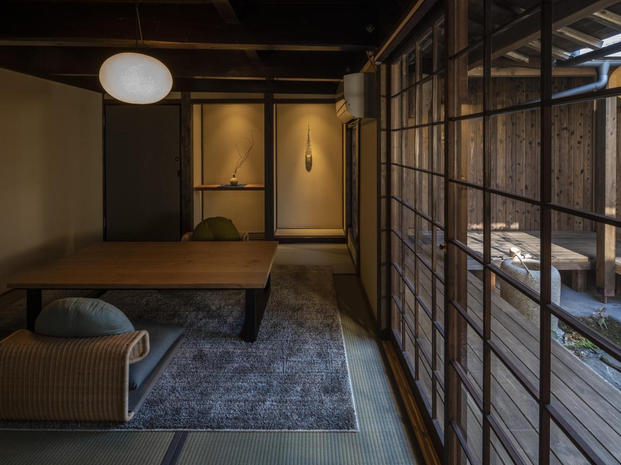 Nipponia Hotel Ozu Castle Town Exterior photo